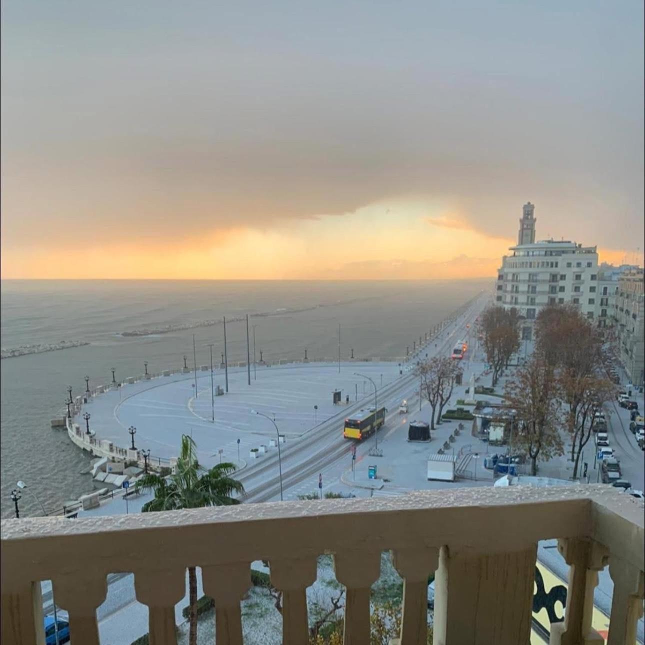 B&B Via Dell'Azzurra Bari Kültér fotó